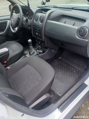Dacia Duster, 4x4, 1.5 DCI - imagine 3 Dacia Duster, 4x4, 1.5 DCI - imagine 3