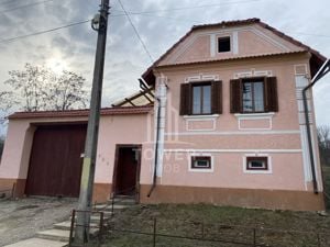 Casă săsească autentică | 207 mp utili | 1500 mp teren | Sat Apos, Sibiu