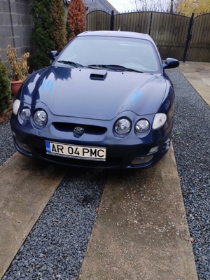 Având Hyundai coupe
