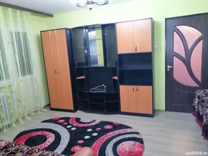 Închiriez apartament! 