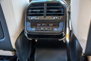 Bmw ix  40 m - imagine 6