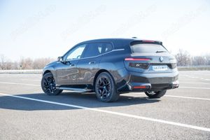 Bmw ix  40 m - imagine 4