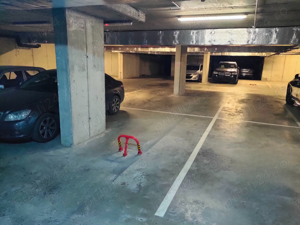 Inchiriez loc de parcare garaj subteran