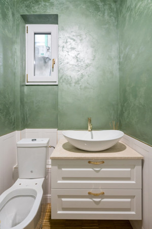 VAND APARTAMENT TREI CAMERE MAGNIFICE, SUPERB! APROAPE DE ORICE - imagine 11