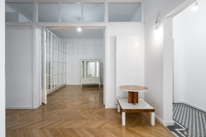 VAND APARTAMENT TREI CAMERE MAGNIFICE, SUPERB! APROAPE DE ORICE - imagine 16