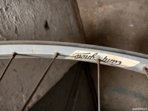 Roti pe 26 fata MTB si cursiera