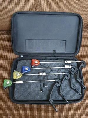 Set 4 swingere MKM3 Hakuyo - cu iluminare, reglaj tensiune, contragreutate  - imagine 1