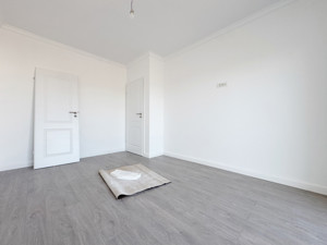 Duplex despartit prin camera tehnica, 108mp utili, 4 camere-Giroc - imagine 8