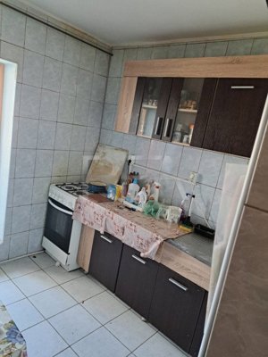 Apartament 3 camere, decomandat- Str Liniei, Gorjului - imagine 6