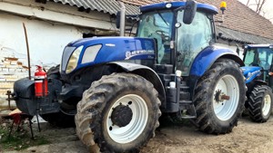 New Holland T7.220 Gata de lucru Stare foarte buna - imagine 3