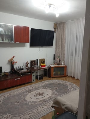 Vând apartament cu doua camere 