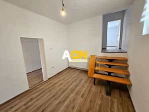 Casa de locuit si spatiu comercial, Cetate - imagine 5