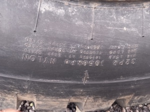 Vand  4 anvelope industriale 16.00r25, 32 pr., indicele greutate mare, pt incarcator frontal, macara - imagine 4