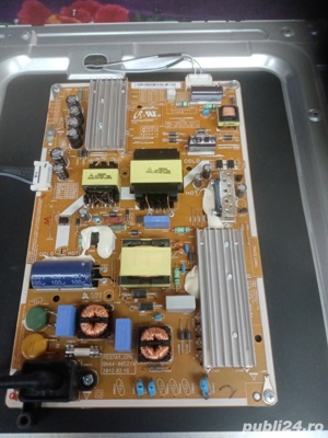 BN41 1812  BN4400527A. T320HVN02-0