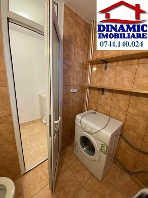 Apartament 2 camere, etaj 3, central, 300 euro lunar. - imagine 7
