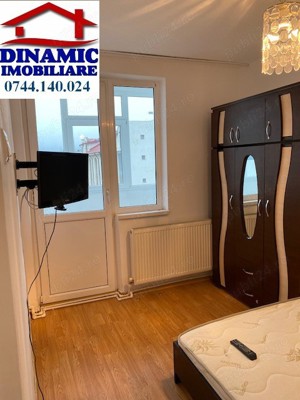 Apartament 2 camere, etaj 3, central, 300 euro lunar. - imagine 17
