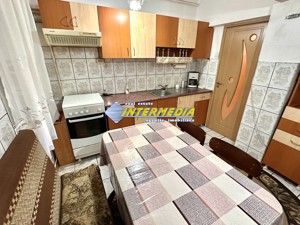 Apartament 3 camere decomandat etaj 3 Alba Iulia - imagine 13