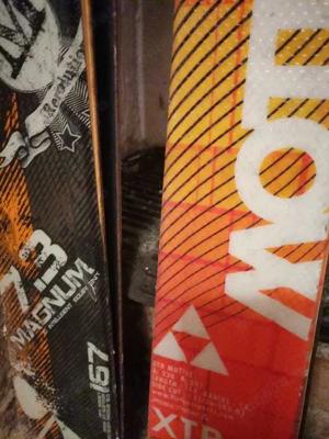 Echipament complet ski - schiuri, legaturi, clapari, bete si casca