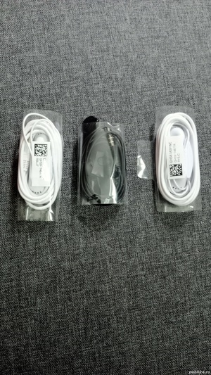 Casti telefon cu fir 
