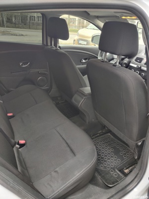 Renault Megane 3 - imagine 8