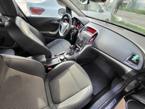 Opel Astra J 1.6 Turbo - imagine 5 Opel Astra J 1.6 Turbo - imagine 5