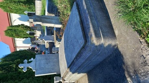 Vand loc de veci + mormant (cripta)4 locuri cu cruce în sat Milasel-Craiesti-MS