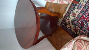 Vand masa din lemn masiv,model retro,lacuita,culoare inchisa,lacuita,stare f buna