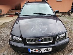 Vand Volvo V40 2002 1.8 cmc pentru dezmembrare si auto parts !!