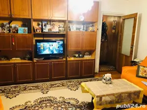 Apartament cu 3 camere etaj intermediar centrala proprie Sagului - imagine 2