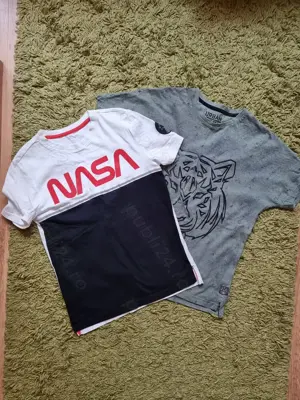 Set 2 tricouri 8-9 ani 