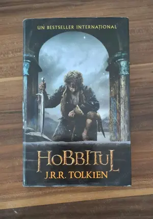 Particular! Romanele  Hobbitul  şi  Ultimul Elf 