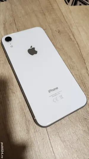 iPhone XR  - imagine 4