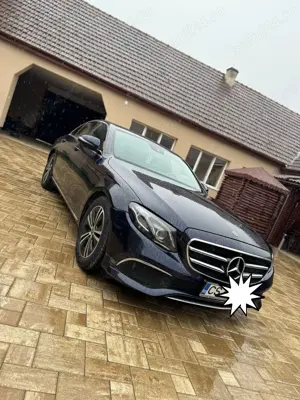 Vand Mercedes Benz