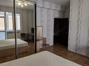 Garsoniera in zona Tractorul - imagine 3