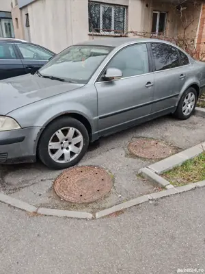 Vând VW Passat 2005 - imagine 3