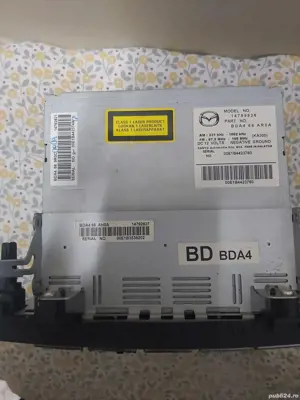 Vând Radio original, Mazda3, an 2010 - imagine 4