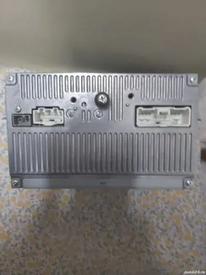 Vând Radio original, Mazda3, an 2010 - imagine 5