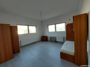 Apartament 3 camere, central - imagine 2
