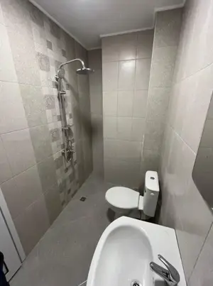 se ofera spre vanzare garsoniera cartier Bartolomeu - imagine 3