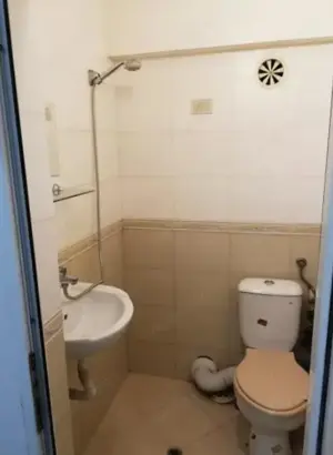 apartament o camera de vanzare zona Tractorul - imagine 4 apartament o camera de vanzare zona Tractorul - imagine 4