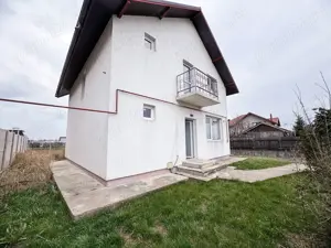 Vand schimb cu ap individuala P+1+pod cu incalzire pe gaz, Dumitrana Magurele la pret de apartament  - imagine 2