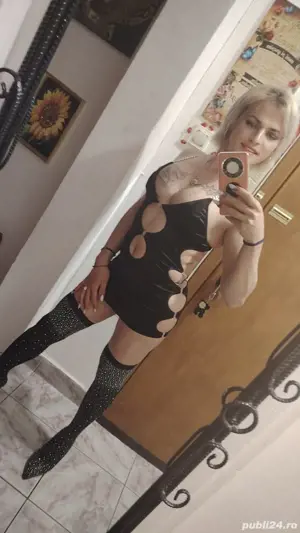 adelina 30 ani siliconata nr 3