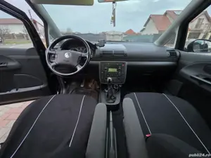 Vw Sharan 4x4 An 2010 - imagine 7