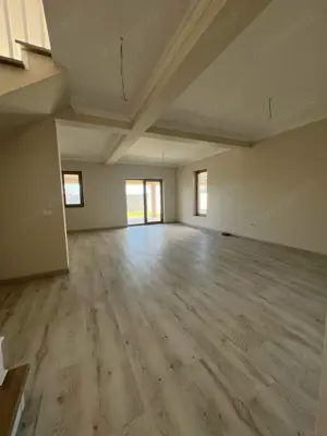 AC007  Duplex despartit prin garaj 120mp utili  Giroc - imagine 4