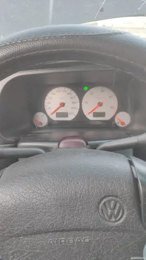 Vând sau dezmembrez VW Golf 3 - imagine 6