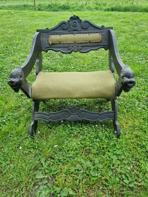 Scaunel antic sculptat,italian - imagine 2