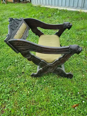 Scaunel antic sculptat,italian - imagine 3