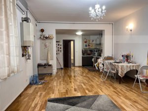 Apartament cu 3 camere, 130 mp, zona Iozefin