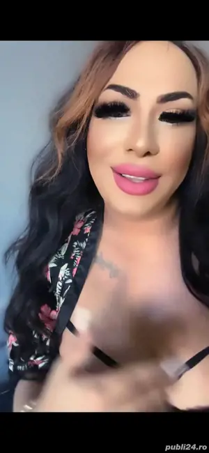new transexula grasuta cu forme - imagine 4