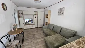 ÎNCHIRIEZ GARSONIERĂ în Timișoara, confort I, complet renovată și mobilată, Zona Plăvăț 2 Biserica M